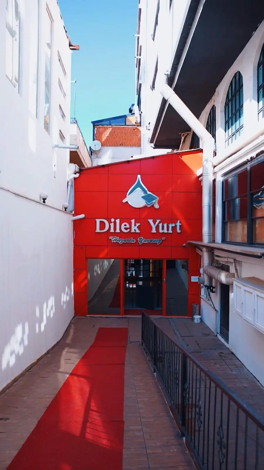 Dilek Kız Yurdu
